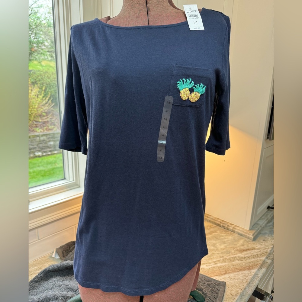 NWT!! LOFT, Ladies Sz M sequined pineapples on front pocket, navy blue